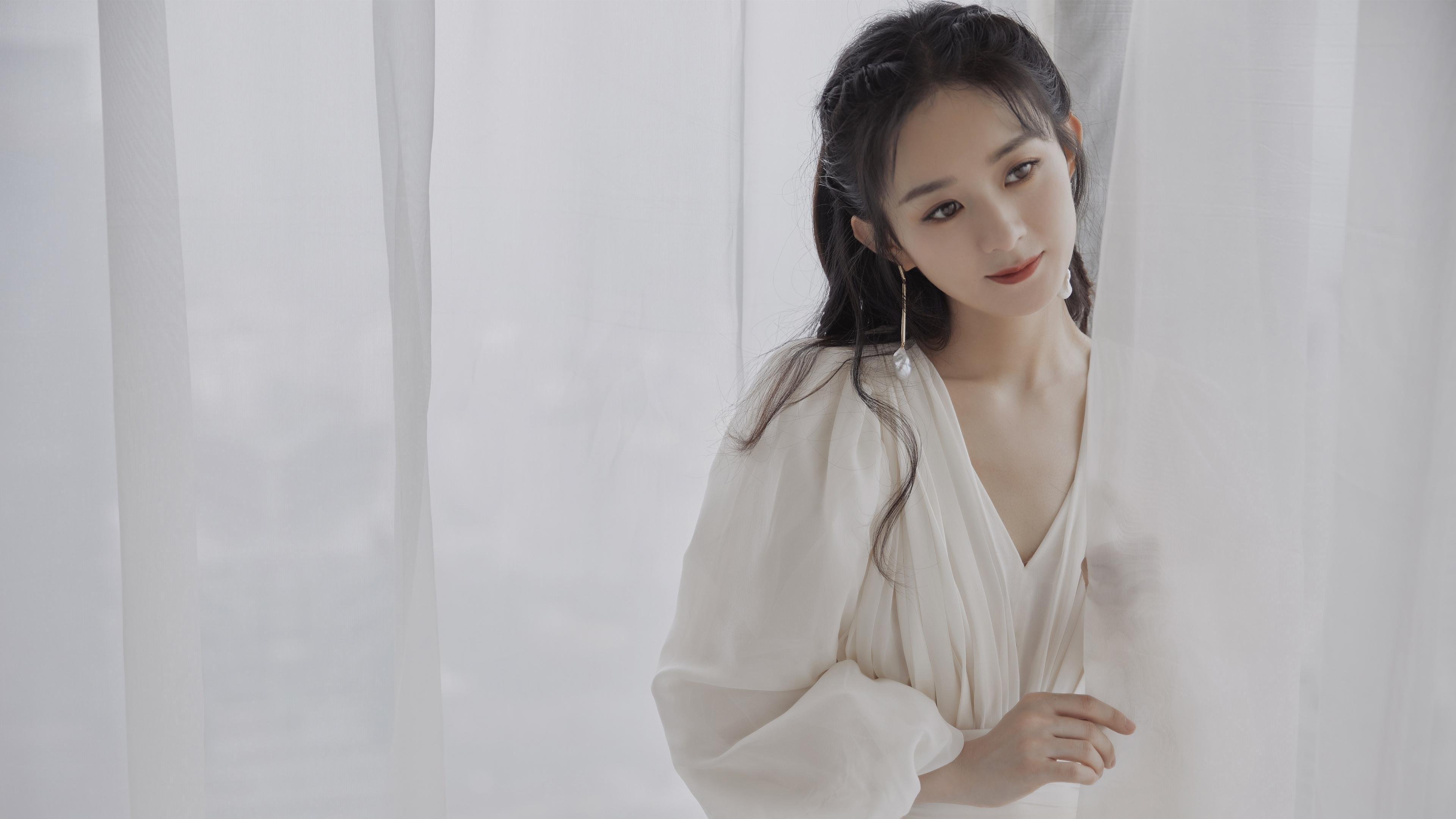 开云官方-_大型彩跑盛典：梦幻色彩与激情运动_，2021彩跑活动